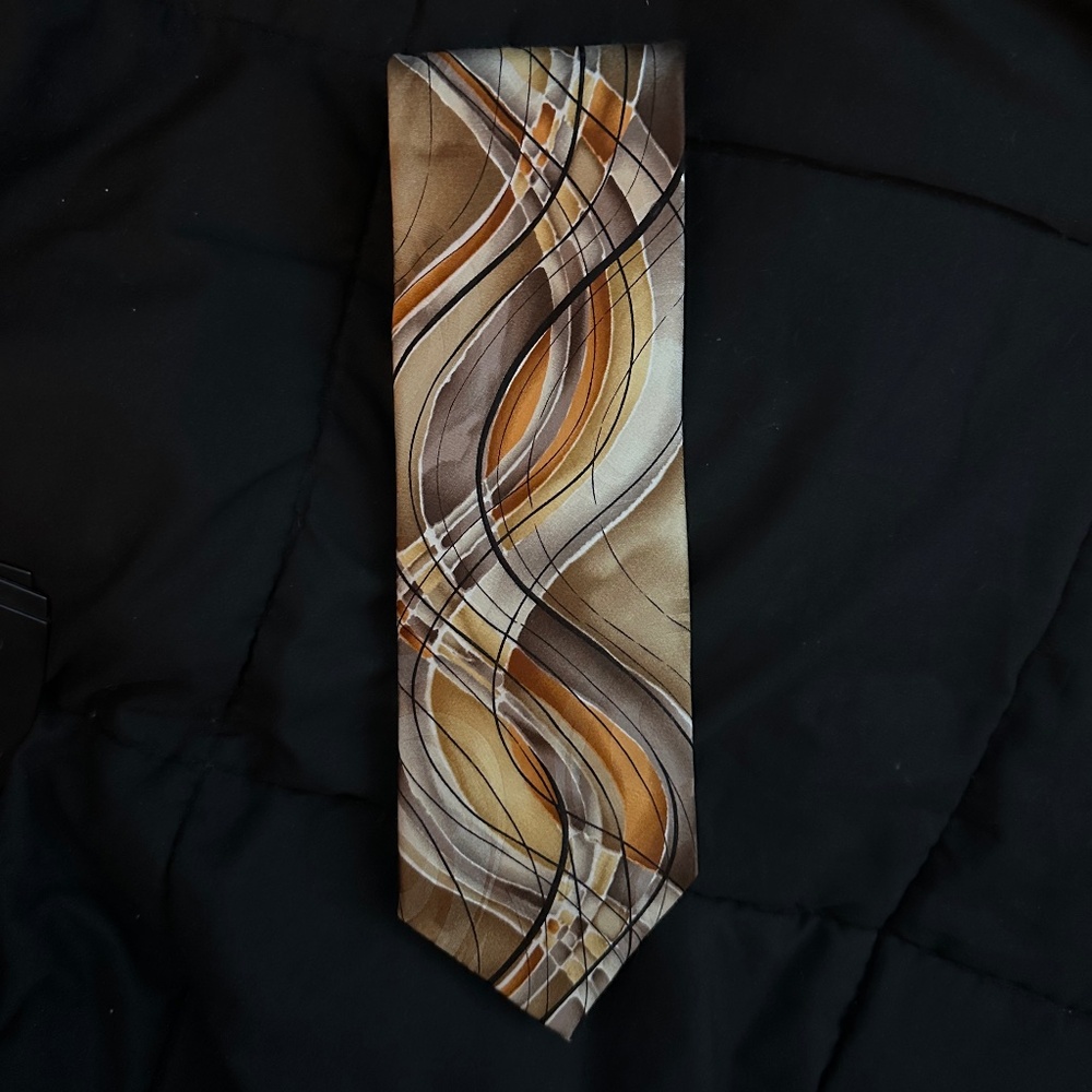 J Garcia men’s tie